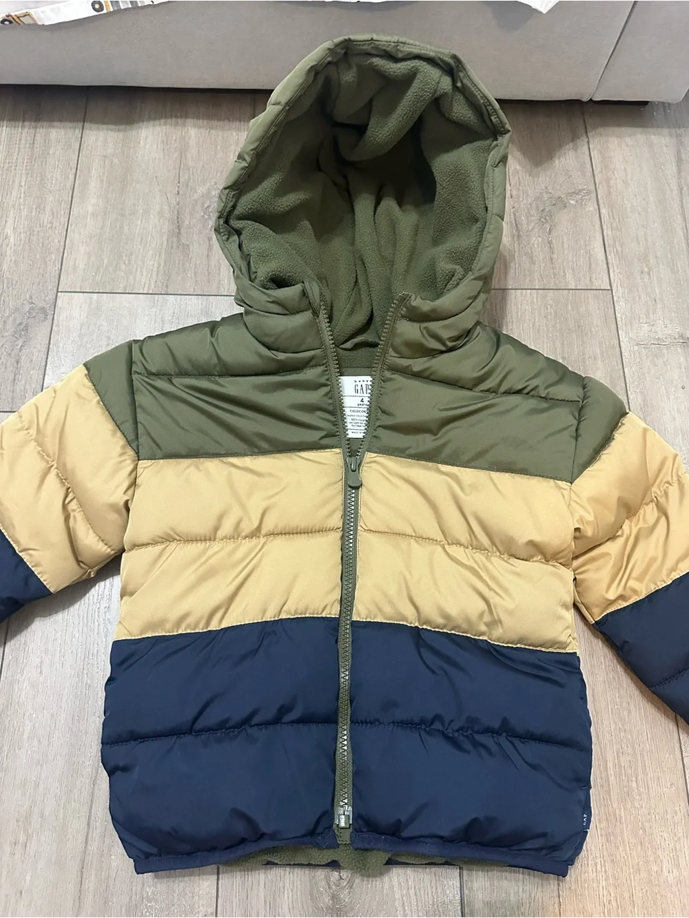 GAP Kids Colorblock Puffer Jacket in Olive, Khaki & Navy